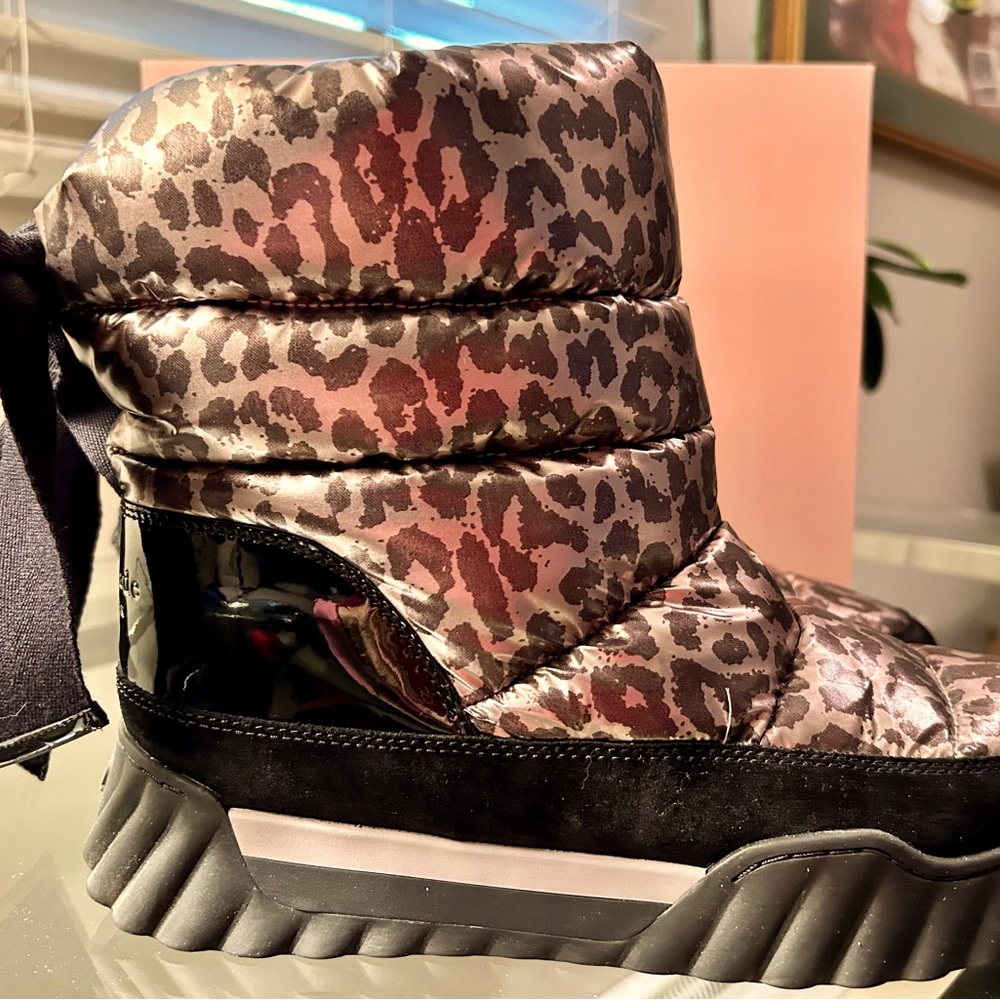 Kate Spade, leopard print, bow-back, puffer boots